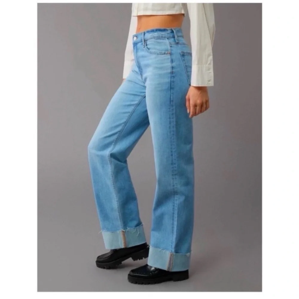 AMERICAN EAGLE Stovepipe Cuff Crop Jeans - Picture 6 of 13